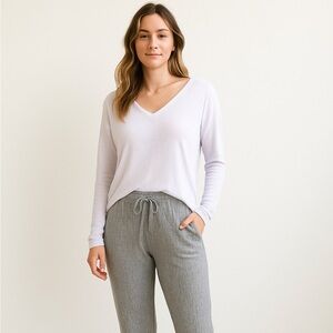 Victoria's Secret Flax Blend Loose-Fit V-Neck Top Pale Lavender Heather Size M